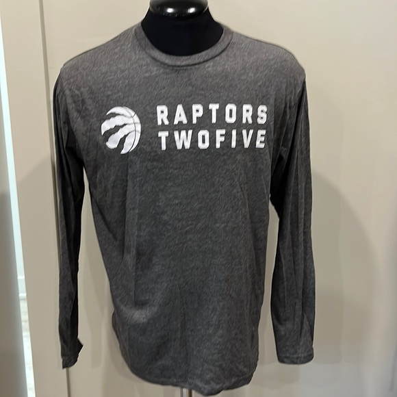 Coors Light Raptors Shirt - Picture 1 of 3
